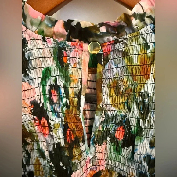 Marie Oliver Long Sleeve Silk Colorful Floral Sofia
Smocked Blouse Top size S - Picture 5 of 9